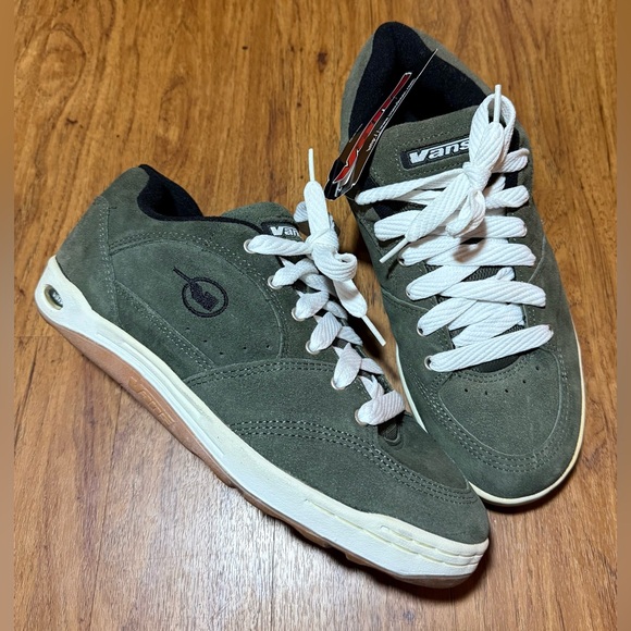 Vintage 1998 Vans Engage Shoes Skate Deadstock RARE 10.5 Skateboarding Authentic